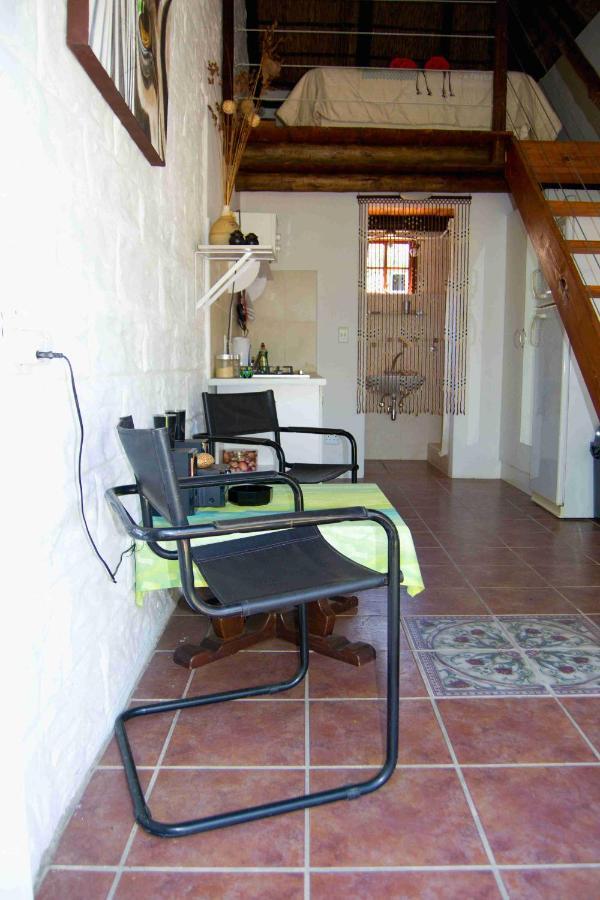 Suzie'S Loft - Nude - Suneden Family Naturist Resort بريتوريا المظهر الخارجي الصورة
